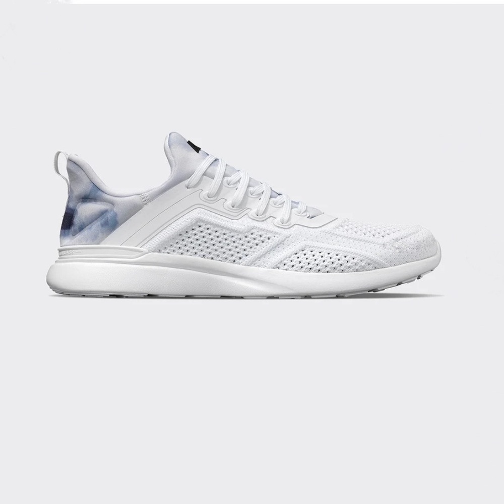 APL TechLoom Tracer Athletic Shoes